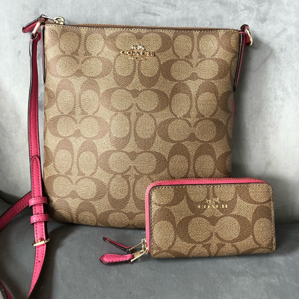 Coach Purse & Wallet bundle!!⭐️⭐️